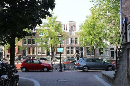 Amsterdam Appartment In The Centre Of Амстердам Екстериор снимка